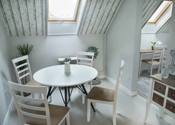 公寓 Farmhouse Apartman 埃格尔